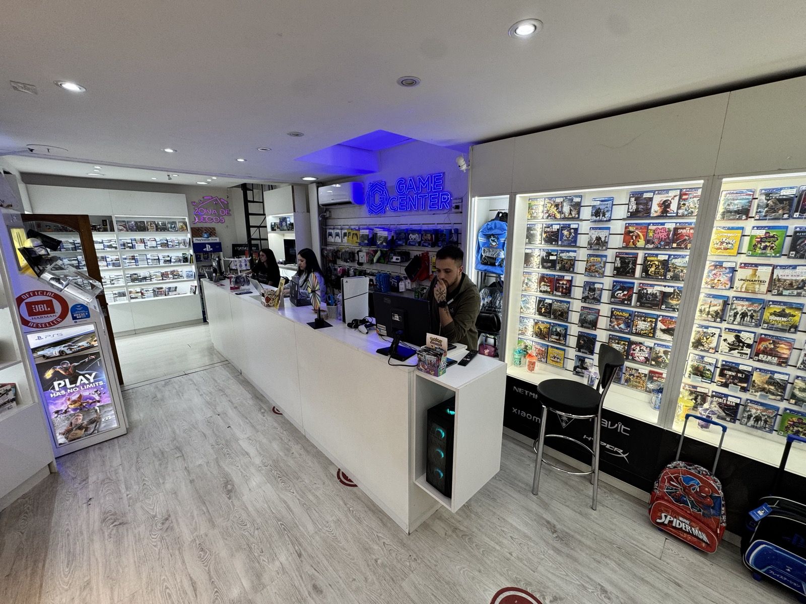 Local de Game Center en Morón por dentro